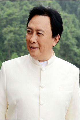 唐国强个人介绍