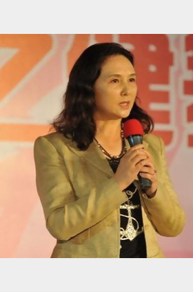邱佩宁个人介绍