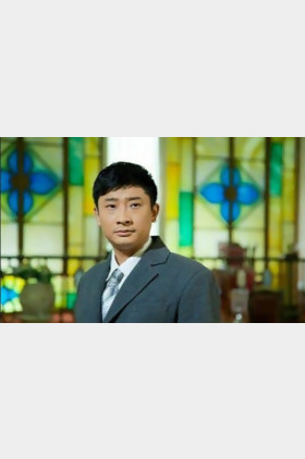 左腾云个人介绍