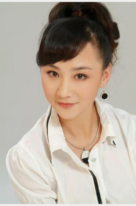 王艺凝个人介绍
