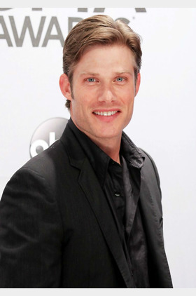 克里斯·卡马克个人介绍