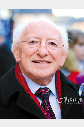 迈克尔·希金斯个人介绍