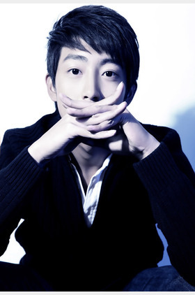 于新博个人介绍