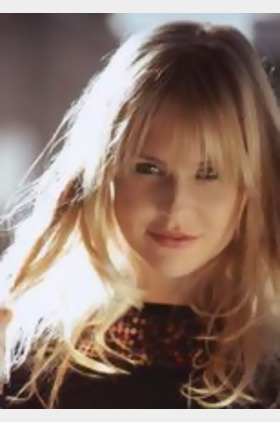 克莉丝汀·布丝个人介绍