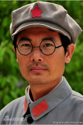 脱一然个人介绍