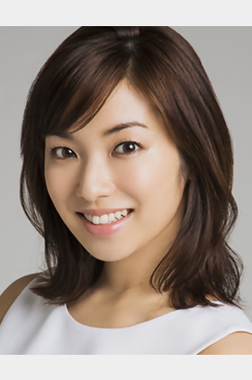 内山理名个人介绍