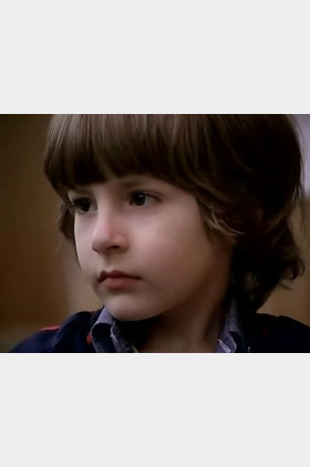 丹尼·劳埃德个人介绍