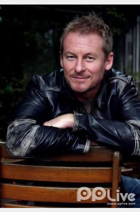 理查德·劳斯伯格个人介绍