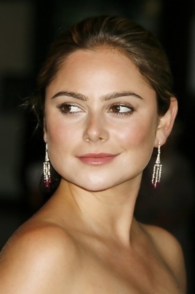 阿曼达·布鲁克斯个人介绍