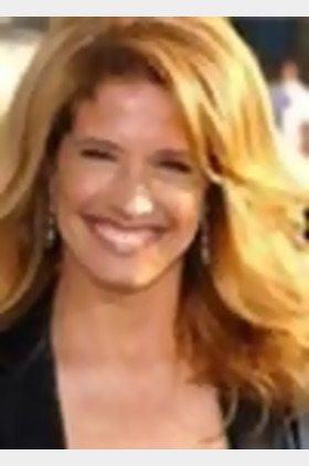 南希·特拉维斯个人介绍