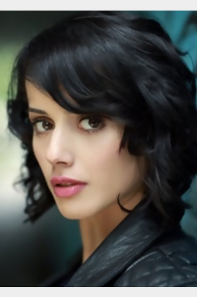 Amrita Acharia个人介绍