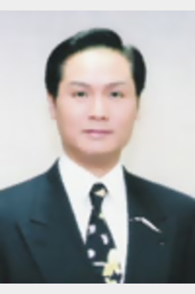 龙贯天个人介绍