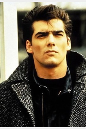 肯·沃尔个人介绍