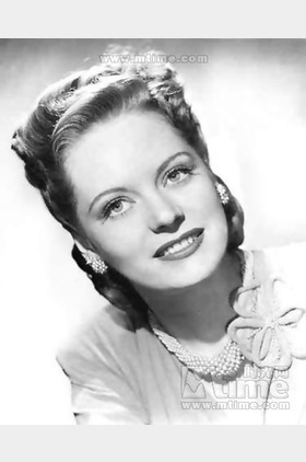 亚历克西斯·史密斯Alexis Smith个人介绍