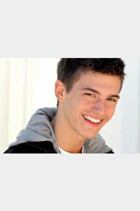 Asher Book个人介绍