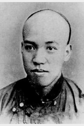 郎雄个人介绍