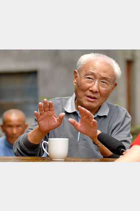 仲星火个人介绍