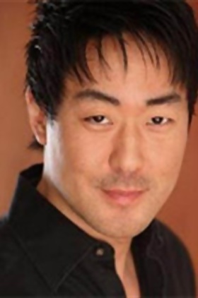 肯尼斯·崔个人介绍