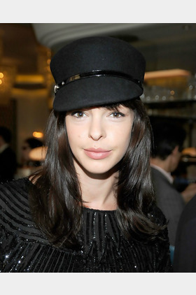 波莉安娜·麦克因托什个人介绍