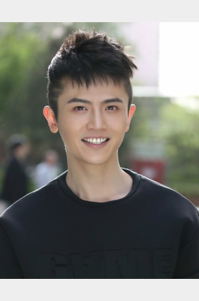 刘端端个人介绍