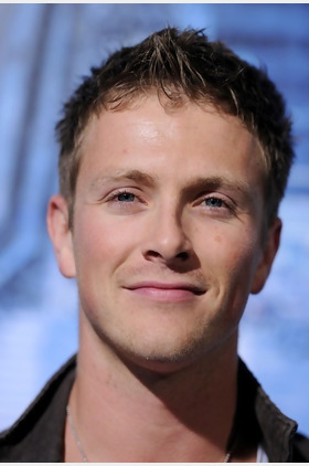 查利·布雷个人介绍