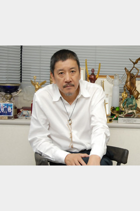 奥田瑛二个人介绍