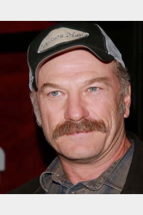 泰德·拉文个人介绍