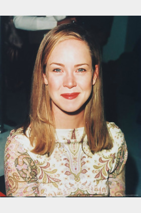 希瑟·多纳约Heather Donahue个人介绍