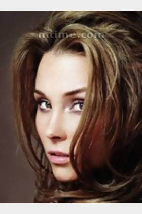 克里斯汀娜·安娜波个人介绍