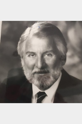 加里·罗斯个人介绍