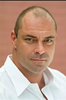 柯南·史蒂文斯个人介绍