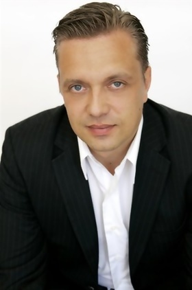 史蒂文·韦格个人介绍