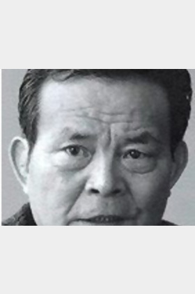 井川比佐志个人介绍