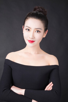 杨卿个人介绍