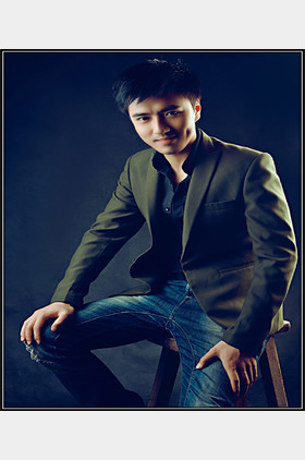 周钰博个人介绍